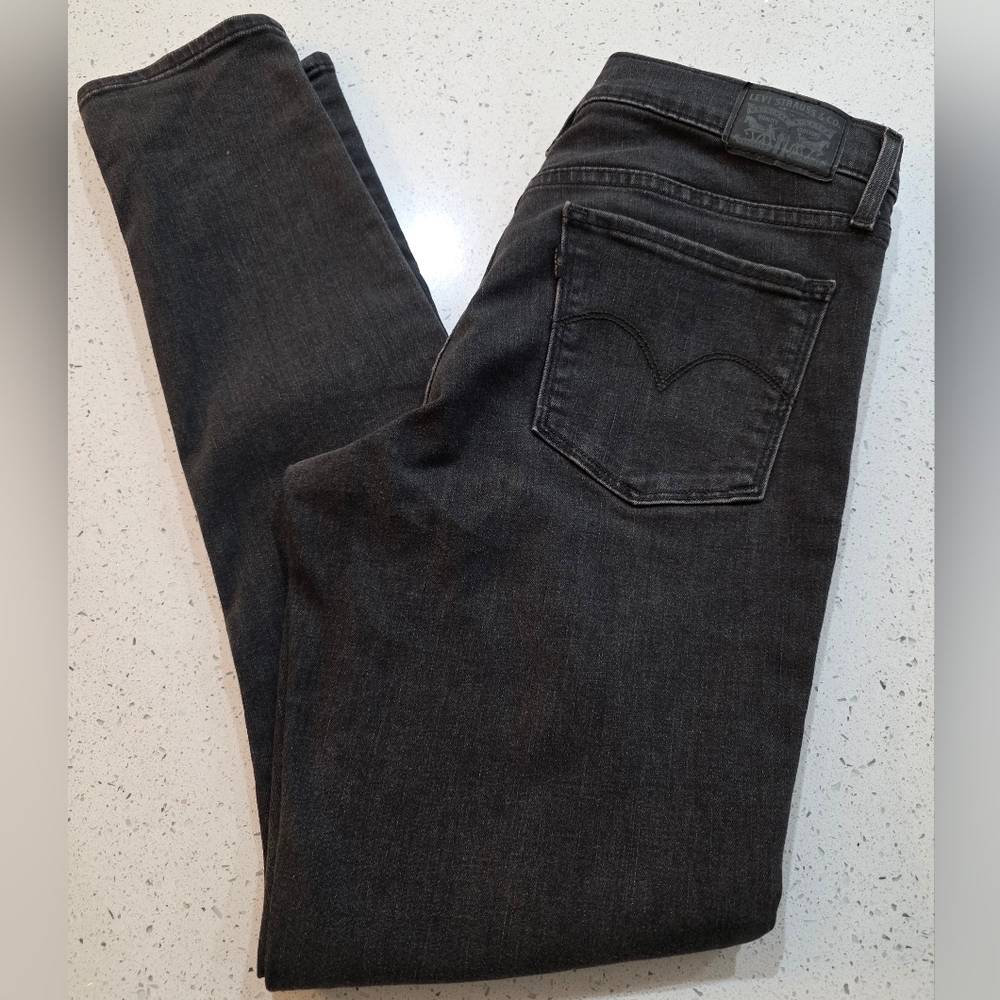 LEVIS 311 SHAPING SKINNY BLACKWASH JEANS 29